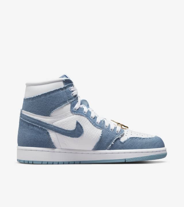 dm9036 104 nike